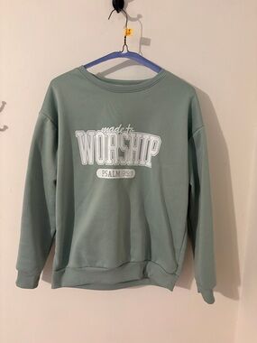 Mint green crewneck